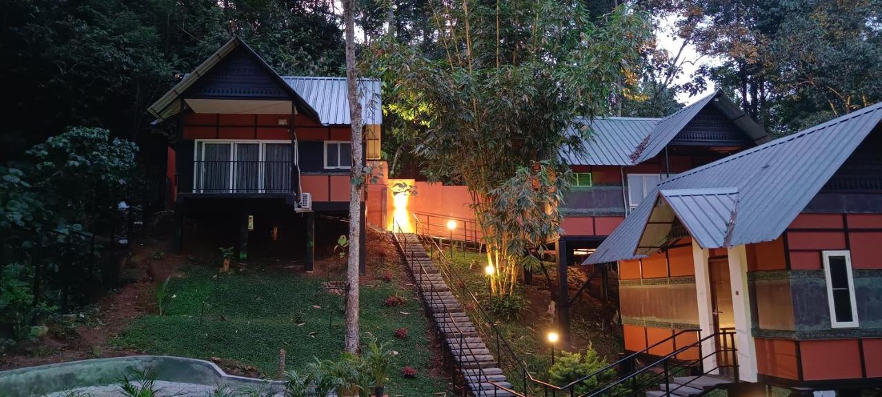 Santhi Hill View Resort Munnar Exteriör bild