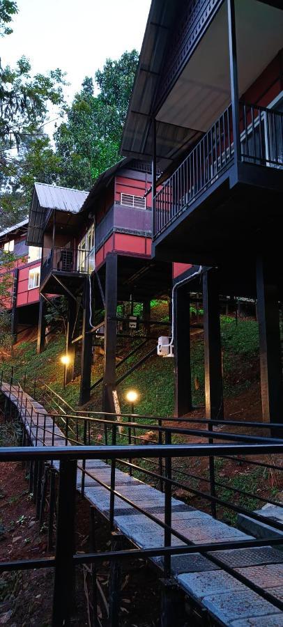 Santhi Hill View Resort Munnar Exteriör bild