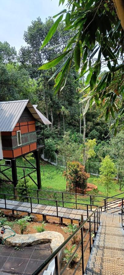 Santhi Hill View Resort Munnar Exteriör bild