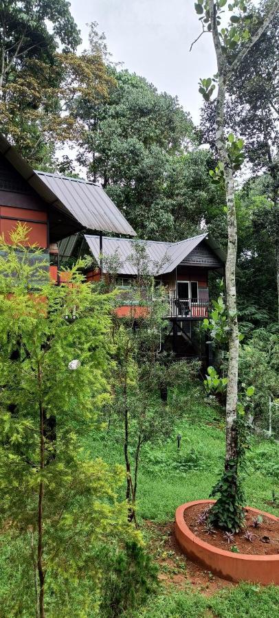 Santhi Hill View Resort Munnar Exteriör bild