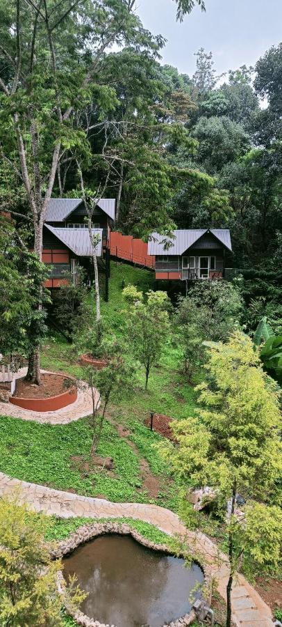 Santhi Hill View Resort Munnar Exteriör bild