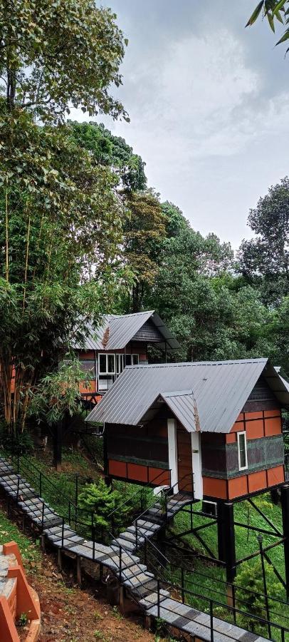 Santhi Hill View Resort Munnar Exteriör bild